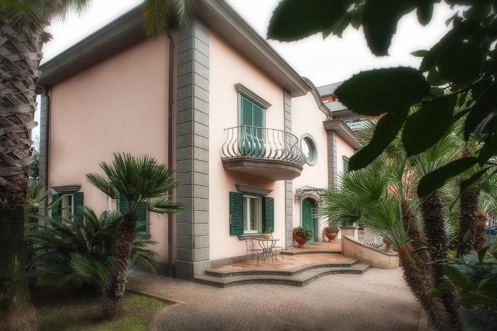 Villa Laura Cisterna di Latina Exterior foto